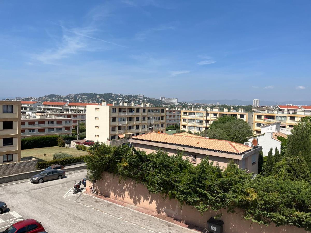 Sun Escape, Appart Renove Climatise 3 Pieces 4-6 Pers, 350M De La Plage Marseille Bagian luar foto